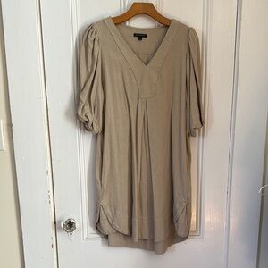 Women's Tan V-Neck Linen Dress